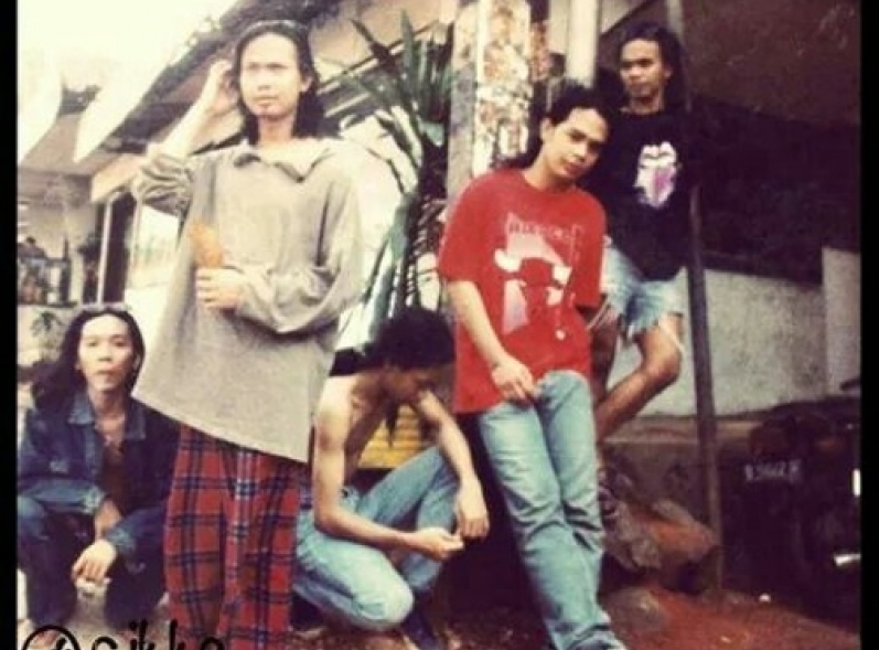 210220232030-slank.jpg