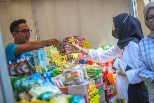 231121134107-pasar.jpg