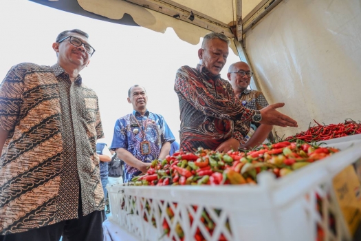 231211100435-gelar.jpeg