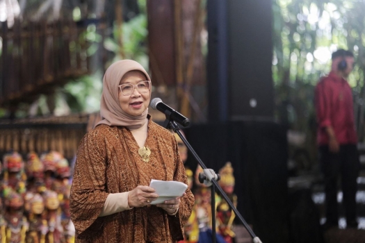 240516053816-pelat.jpeg